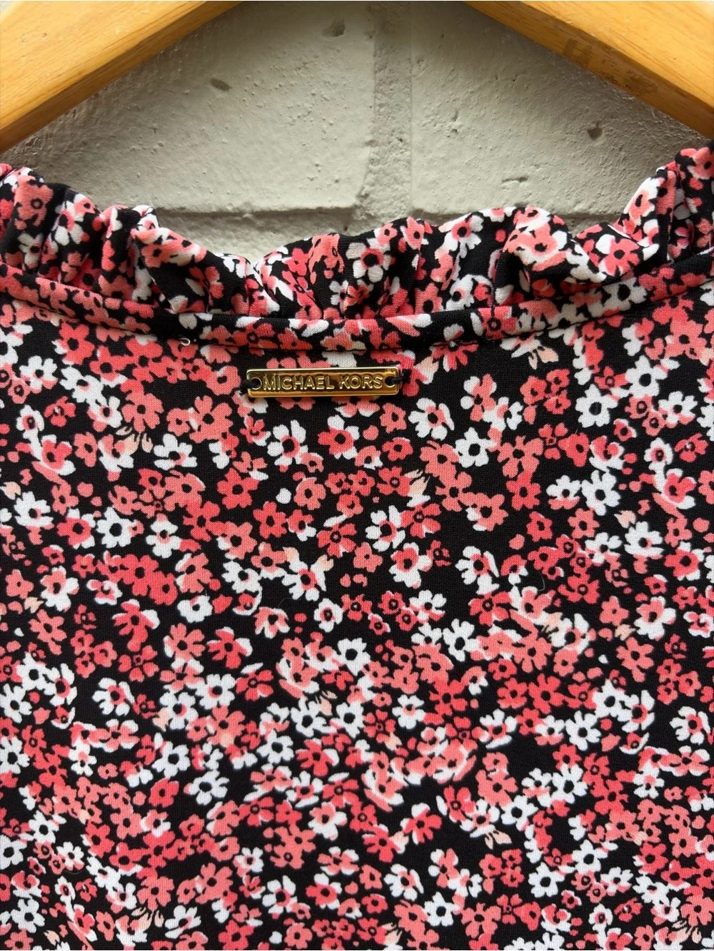Michael Kors Sleeveless V-Neck Floral Shift Dress - Pink/Black/White